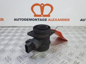 Gebruikte Luchtmassameter Volkswagen Transporter T5 2.0 Prijs op aanvraag aangeboden door Alexander Autodemontage