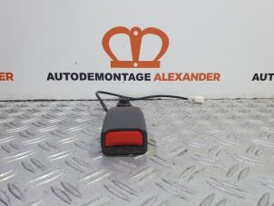 Gebruikte Veiligheidsgordel Insteek links-voor Chevrolet Aveo (250) 1.2 16V Prijs op aanvraag aangeboden door Alexander Autodemontage