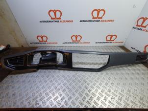 Gebruikte Dashboard sierlijst Volkswagen Polo VI (AW1) 1.0 TSI 12V BlueMotion Prijs € 300,00 Margeregeling aangeboden door Alexander Autodemontage