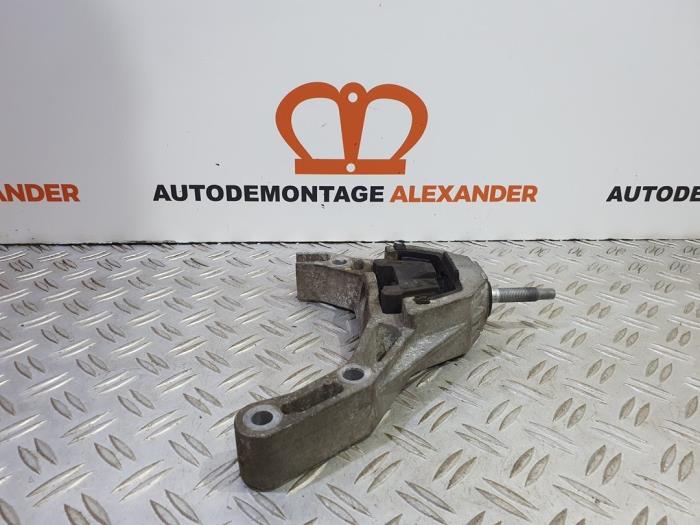 Gebruikte Motorrubber Fiat 500 (312) 0.9 TwinAir 85 Prijs € 39,99 Margeregeling aangeboden door Alexander Autodemontage
