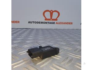 Gebruikte Map Sensor (inlaatspruitstuk) Ford Transit Connect 1.8 TDCi 90 Prijs op aanvraag aangeboden door Alexander Autodemontage