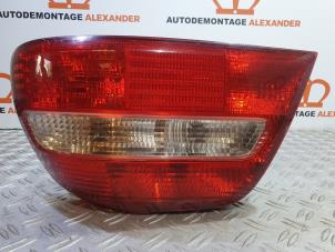 Gebruikte Achterlicht rechts Volvo V40 (VW) 1.9 D di Prijs € 50,00 Margeregeling aangeboden door Alexander Autodemontage