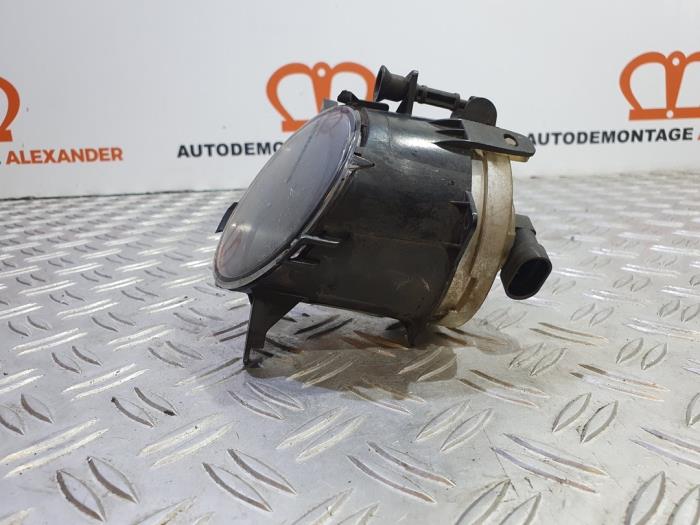 Mistlamp links-voor van een Opel Corsa D 1.3 CDTi 16V ecoFLEX 2012