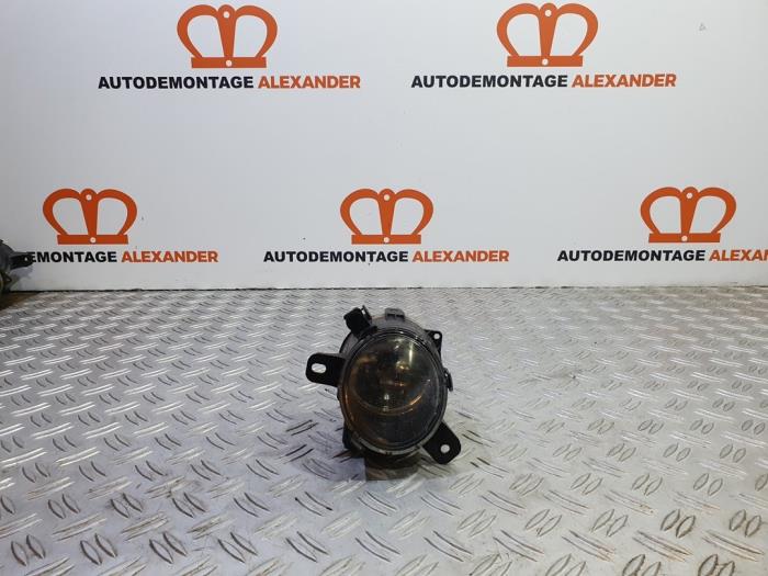 Mistlamp links-voor van een Opel Corsa D 1.3 CDTi 16V ecoFLEX 2012