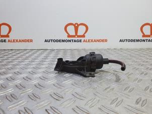 Gebruikte Vacuum ventiel Opel Astra H Twin Top (L67) 1.6 16V Prijs op aanvraag aangeboden door Alexander Autodemontage