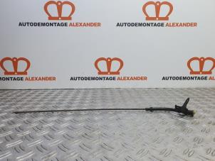 Gebruikte Olie Peilstok Mini Mini (R56) 1.6 16V Cooper Prijs € 15,00 Margeregeling aangeboden door Alexander Autodemontage