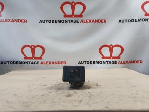 Gebruikte ABS Pomp Citroen C4 Cactus (0B/0P) 1.6 Blue Hdi 100 Prijs € 124,98 Margeregeling aangeboden door Alexander Autodemontage