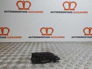 Gebruikte Deurgreep 2Deurs rechts Volkswagen Passat (3C2) 2.0 TDI 140 Prijs op aanvraag aangeboden door Alexander Autodemontage