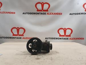 Gebruikte Servopomp Toyota Corolla Verso (R10/11) 2.2 D-4D 16V Cat Clean Power Prijs € 69,99 Inclusief btw aangeboden door Alexander Autodemontage