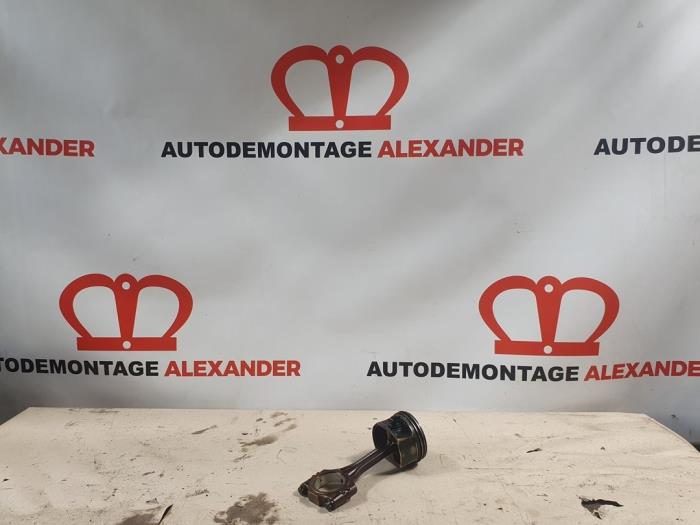 Gebruikte Zuiger Volkswagen Polo V (6R) 1.2 12V BlueMotion Technology Prijs € 121,00 Inclusief btw aangeboden door Alexander Autodemontage