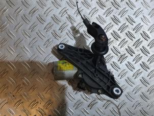 Gebruikte Motor Ruitenwisser achter BMW X5 (E70) 30d xDrive 3.0 24V Prijs op aanvraag aangeboden door Alexander Autodemontage