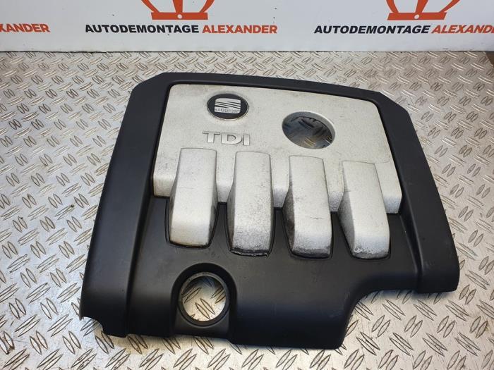 Gebruikte Afdekplaat motor Seat Leon (1P1) 2.0 TDI 16V Prijs € 30,00 Margeregeling aangeboden door Alexander Autodemontage