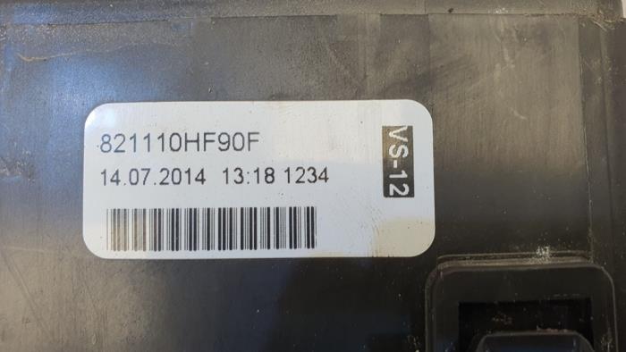 Zekeringkast van een Peugeot 108 1.0 12V 2014