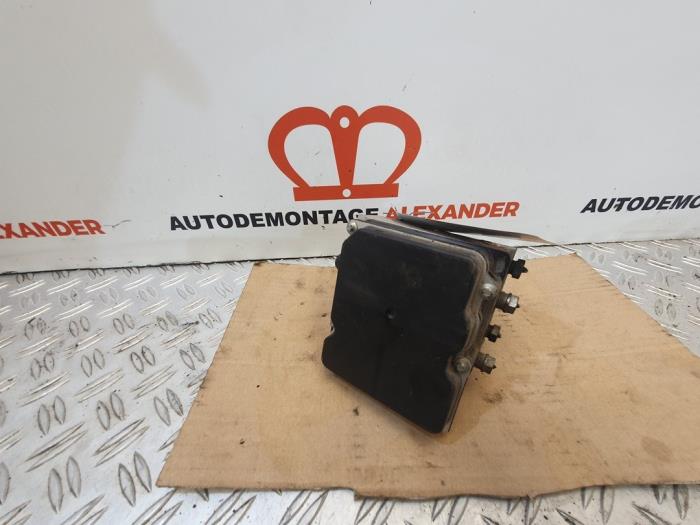 Gebruikte ABS Pomp Landrover Range Rover Sport (LS) 2.7 TDV6 24V Prijs € 39,99 Margeregeling aangeboden door Alexander Autodemontage
