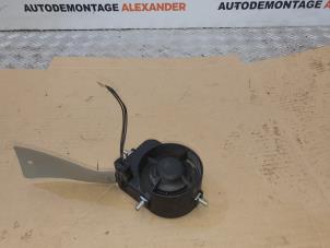Gebruikte Alarm relais Landrover Range Rover Sport (LS) 2.7 TDV6 24V Prijs op aanvraag aangeboden door Alexander Autodemontage