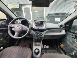 Gebruikte Airbag set + dashboard Nissan Pixo (D31S) 1.0 12V Prijs op aanvraag aangeboden door Alexander Autodemontage