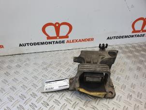 Gebruikte Motorsteun Renault Megane III Grandtour (KZ) 1.4 16V TCe 130 Prijs op aanvraag aangeboden door Alexander Autodemontage