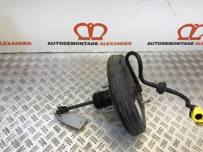 Gebruikte Rembol Opel Astra H Twin Top (L67) 1.6 16V Prijs op aanvraag aangeboden door Alexander Autodemontage