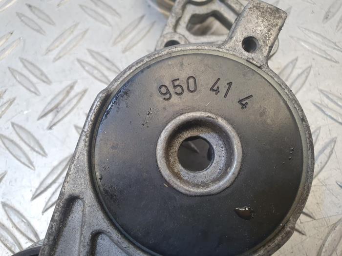 Gebruikte Spanrol Multiriem Audi TT Roadster (8N9) 1.8 20V Turbo Prijs op aanvraag aangeboden door Alexander Autodemontage