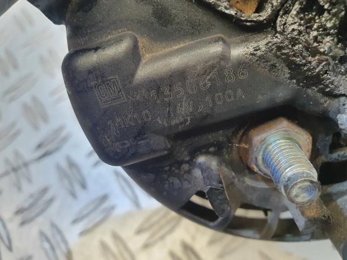 Gebruikte Dynamo Opel Astra J (PC6/PD6/PE6/PF6) 1.7 CDTi 16V 125 Prijs € 30,00 Inclusief btw aangeboden door Alexander Autodemontage