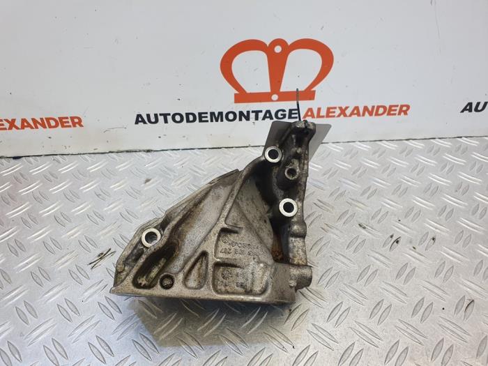 Gebruikte Motorrubber Volkswagen Polo V (6R) 1.4 TDI DPF BlueMotion technology Prijs € 30,00 Margeregeling aangeboden door Alexander Autodemontage