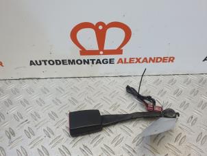 Gebruikte Veiligheidsgordel Insteek links-voor Ford Fiesta 6 (JA8) 1.6 TDCi 16V 95 Prijs € 30,00 Margeregeling aangeboden door Alexander Autodemontage
