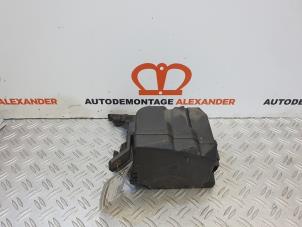 Gebruikte Zekeringkast Ford Fiesta 6 (JA8) 1.6 TDCi 16V 95 Prijs € 49,99 Margeregeling aangeboden door Alexander Autodemontage