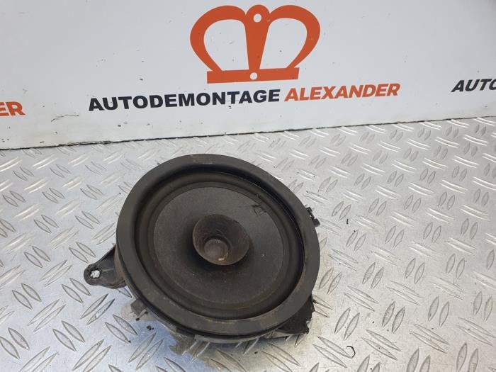 Gebruikte Luidspreker Volvo XC70 (SZ) XC70 2.4 D 20V Prijs op aanvraag aangeboden door Alexander Autodemontage