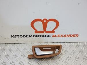 Gebruikte Deurgreep 4Deurs links-achter Audi A8 Prijs op aanvraag aangeboden door Alexander Autodemontage