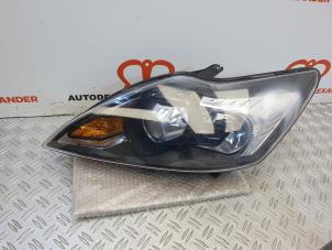 Gebruikte Linker Koplamp Ford Focus 2 Wagon 1.8 16V Flexifuel Prijs € 225,00 Margeregeling aangeboden door Alexander Autodemontage