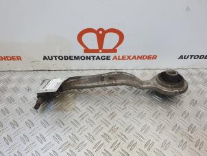 Gebruikte Draagarm links-voor Mercedes S (W220) 3.2 S-320 CDI 24V Prijs op aanvraag aangeboden door Alexander Autodemontage