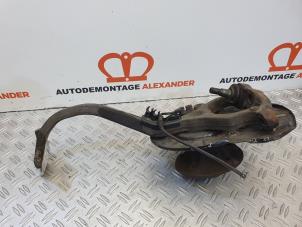 Gebruikte Asschenkel links-voor Mercedes S (W220) 3.2 S-320 CDI 24V Prijs op aanvraag aangeboden door Alexander Autodemontage