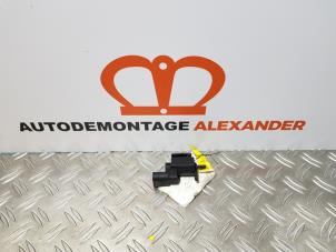 Gebruikte Vacuum ventiel Volkswagen Golf V (1K1) 2.0 FSI 16V Prijs € 15,00 Margeregeling aangeboden door Alexander Autodemontage