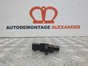 Gebruikte Nokkenas Sensor Volkswagen Passat (3G2) 2.0 TDI 16V 150 4Motion Prijs op aanvraag aangeboden door Alexander Autodemontage