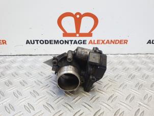 Gebruikte Gasklephuis Volkswagen Passat Variant (365) 2.0 TDI 16V 170 Prijs € 4,99 Margeregeling aangeboden door Alexander Autodemontage