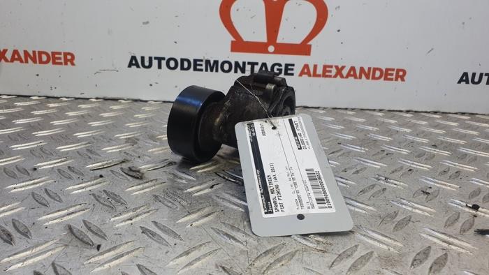 Gebruikte Spanrol Multiriem Fiat Fiorino (225) 1.3 JTD 16V Multijet Prijs op aanvraag aangeboden door Alexander Autodemontage