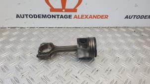 Gebruikte Zuiger Fiat Fiorino (225) 1.3 JTD 16V Multijet Prijs op aanvraag aangeboden door Alexander Autodemontage