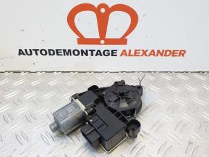Gebruikte Motor electrisch raam Seat Leon (5FB) 1.4 TSI 16V Prijs op aanvraag aangeboden door Alexander Autodemontage