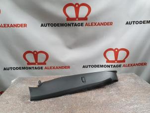 Gebruikte Stijlbekleding links-achter Seat Leon (5FB) 1.4 TSI 16V Prijs op aanvraag aangeboden door Alexander Autodemontage