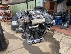 Gebruikte Motor Mercedes S (W220) 4.0 S-400 CDI V8 32V Prijs € 200,00 Margeregeling aangeboden door Alexander Autodemontage