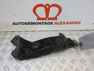 Gebruikte Bumpersteun rechts-achter Seat Ibiza IV (6J5) 1.4 TDI 12V Prijs op aanvraag aangeboden door Alexander Autodemontage