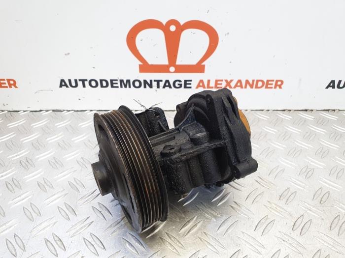 Gebruikte Waterpomp Ford Transit 2.4 TDCi 16V Prijs op aanvraag aangeboden door Alexander Autodemontage