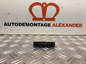 Gebruikte Antenne Versterker Seat Leon (5FB) 1.4 TSI 16V Prijs op aanvraag aangeboden door Alexander Autodemontage