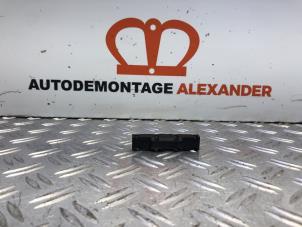 Gebruikte Antenne Versterker Seat Leon (5FB) 1.4 TSI 16V Prijs op aanvraag aangeboden door Alexander Autodemontage