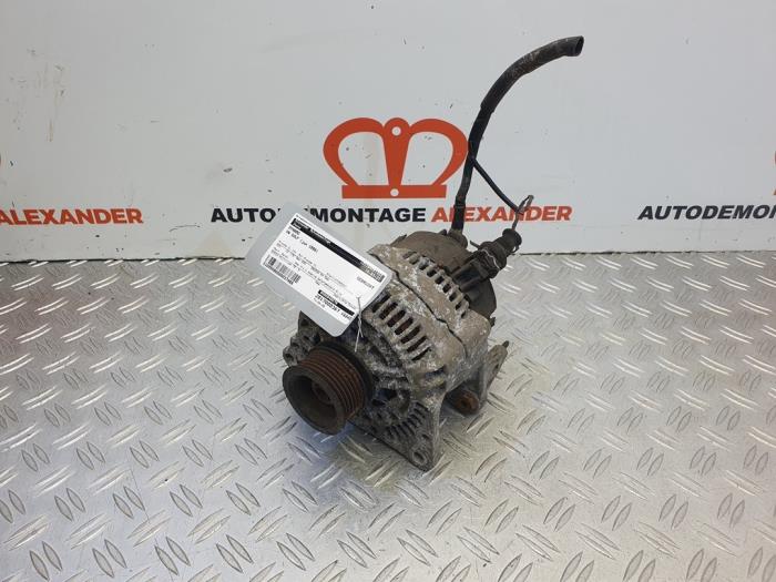 Gebruikte Dynamo Volkswagen Golf IV (1J1) 1.8 20V Prijs € 30,00 Inclusief btw aangeboden door Alexander Autodemontage