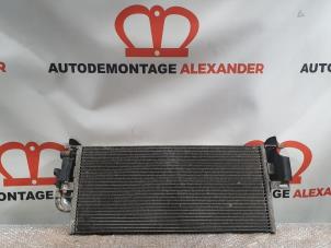 Gebruikte Radiateur Mercedes S (W220) 4.0 S-400 CDI V8 32V Prijs € 96,80 Inclusief btw aangeboden door Alexander Autodemontage