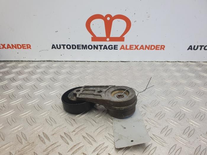 Gebruikte Spanrol Multiriem Opel Signum 2.2 DIG 16V Prijs op aanvraag aangeboden door Alexander Autodemontage