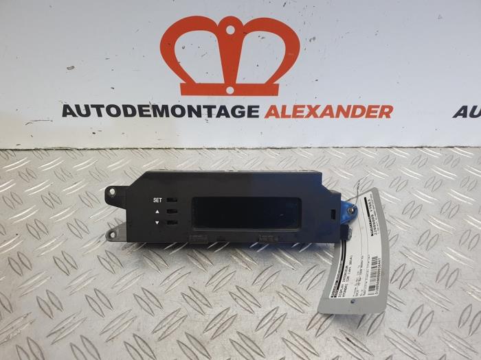 Gebruikte Display Interieur Hyundai i20 1.2i 16V Prijs op aanvraag aangeboden door Alexander Autodemontage