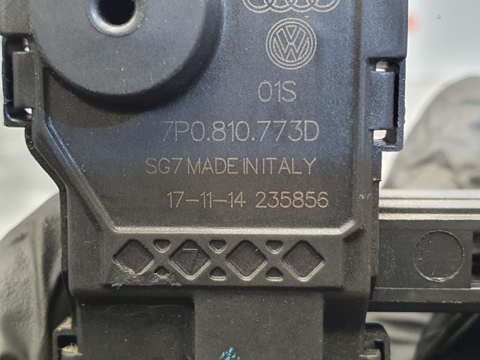 Motor Tankklepvergrendeling van een Skoda Octavia Combi (5EAC) 1.6 TDI GreenTec 16V 2015