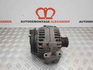 Gebruikte Dynamo Mercedes C (W202) 2.2 C-220 CDI 16V Prijs € 139,98 Inclusief btw aangeboden door Alexander Autodemontage